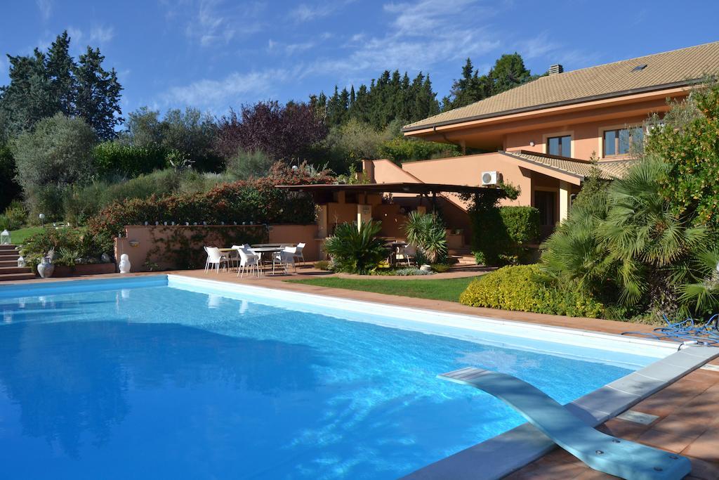Villa Zagara Luxury Bed And Breakfast Pescara Exterior foto